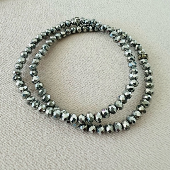 Fashion bracelets. - Picture 4 of 5